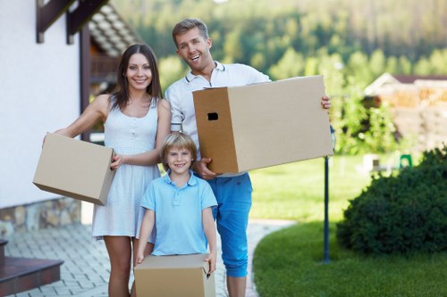 Practical storage support for moving and renovations in Highbury