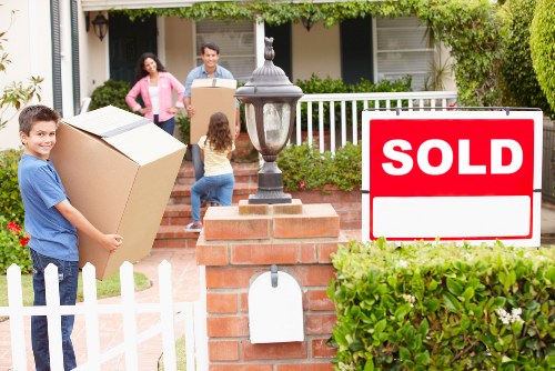 North London removals team preparing a move for a Highbury property